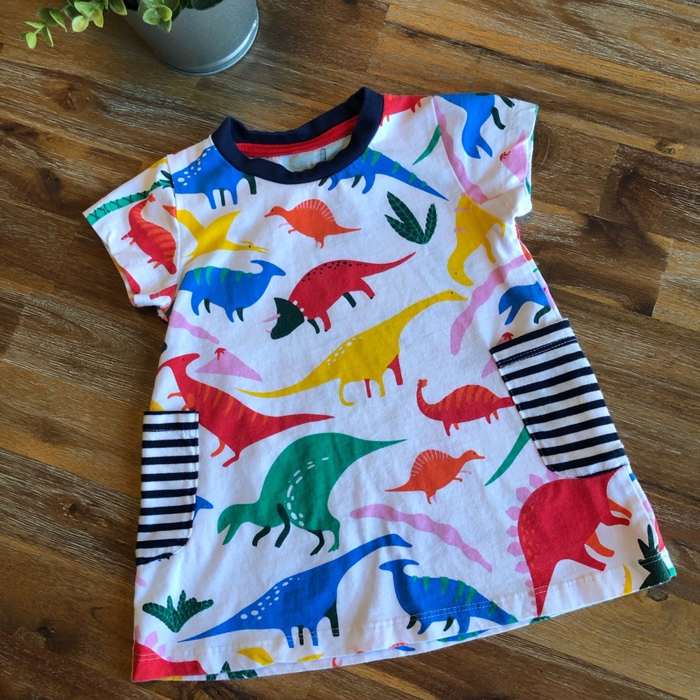 EUC! Girls Dino Dress/Tunic Top. Fits like 2T.